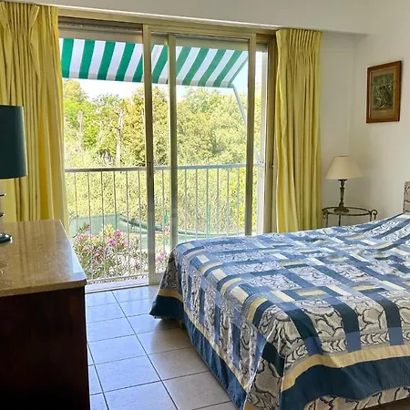 Prázdninový dům Lovely 4-person 200 M From Beaches Cap D'antibes
