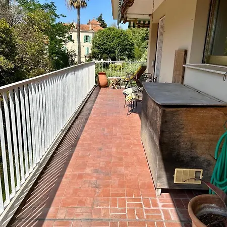 Lovely 4-person 200 M From Beaches Cap D'antibes Semesterbostad *