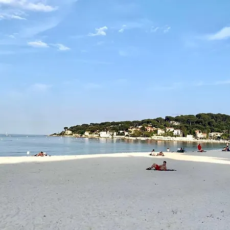 Lovely 4-person 200 M From Beaches Cap D'antibes Semesterbostad
